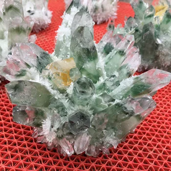естествен зелен призрак фантом кварцов кристален клъстер лечебен образец
