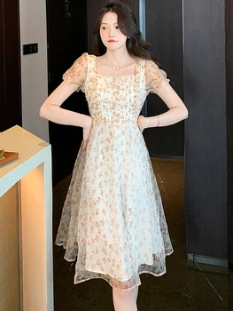 Летни флорални шифон къс ръкав Sqaure яка Midi рокля жени елегантна ежедневна плажна рокля 2023 Корейски модни рокли Bodycon