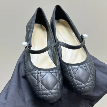 Мека кожа Дамски обувки за балерини Черни кръгли Toe Flats Парти Дами Sandalias Peal колан катарама Sapato Feminino Пролет 2024